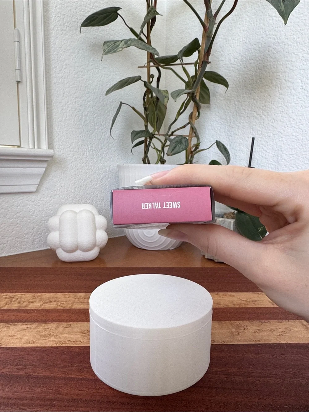 HUDA BEAUTY Liquid Matte Lipstick - Sweet Talker